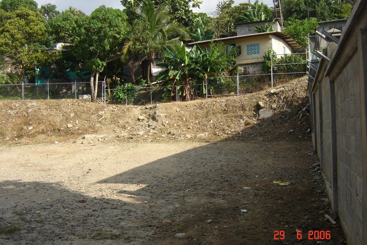 MURO NUEVO TERMINADO