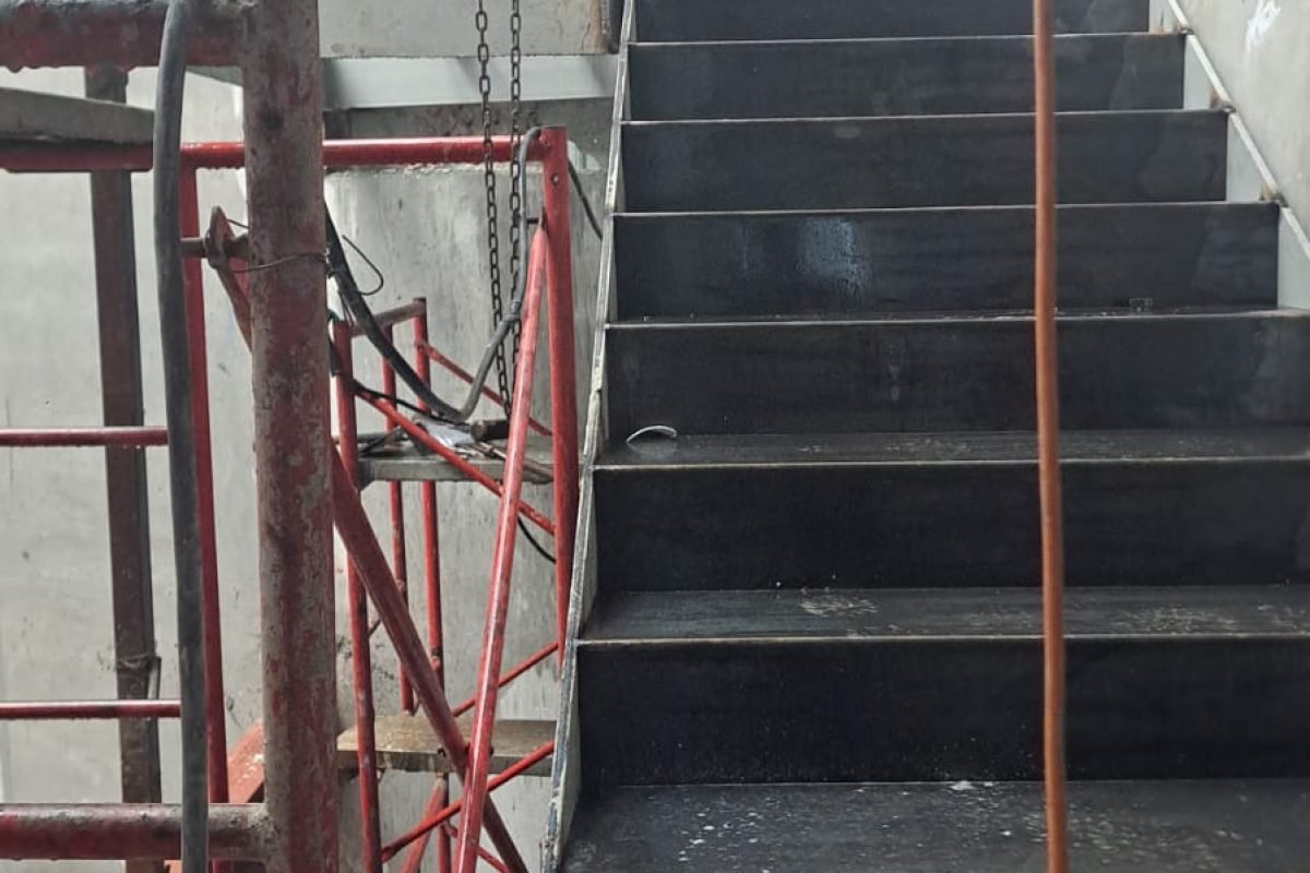 PASOS INSTALADOS EN PRIMER NIVEL